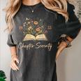1955 Chapter Seventy 70th Birthday Wildflower Book 70 Yr Old Women's Comfort Colors T-Shirt Pepper