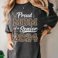 Class Of 2024 Proud Mom Of Senior Class 24 Graduation Women's Comfort Colors T-Shirt Pepper