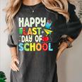 Happy Last Day Of School Teacher Kids Boys Girls Graduation Women's Comfort Colors T-Shirt Pepper
