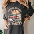 Just A Girl Who Loves Cats And Books Reading Librarian Women's Comfort Colors T-Shirt Pepper