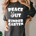 Kids Peace Out Kindergarten For Graduation Women's Comfort Colors T-Shirt Pepper