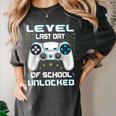 Last Days Of School Graduation Kindergarten Gamer Boys Kids Women's Comfort Colors T-Shirt Pepper