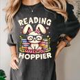 Reading Makes You Hoppier Bunny Book Fans Toddler Kid Women's Comfort Colors T-Shirt Pepper