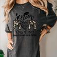 Senior Mom Class Of 2025 Senior Mama 2025 Leopard Graduation Women's Comfort Colors T-Shirt Pepper