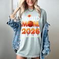 Graduation Basketball Retro Proud Mom Of A 2026 Graduate Women's Comfort Colors T-Shirt Bay