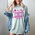 Masters Graduation Educated Latina Chingona Con Diploma Women's Comfort Colors T-Shirt Bay