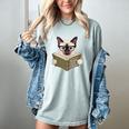 Siamese Cat Reading Book How To Train Your Human Humorous Women's Comfort Colors T-Shirt Denim Siamese Cat Reading Book How To Train Your Human Humorous Women's Comfort Colors T-Shirt Denim