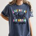 Last Day Autographs 1st Grade Graduation Boys Girls Groovy Women's Comfort Colors T-Shirt Denim