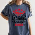 Proud Mom Of a Lacrosse Senior 2022 Graduation Women's Comfort Colors T-Shirt Denim