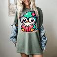 Adorable Book Lover Humming Bird With Reading Glasses Cute Women's Comfort Colors T-Shirt Berry