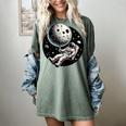 Astronaut Aesthetic Holding Moon Balloon Planets Introvert Women's Comfort Colors T-Shirt Berry