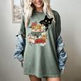 Cat And Books Flowers Reading Club Cat Lover Bookworm Women's Comfort Colors T-Shirt Berry
