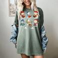 Cute Snowman Reading Books Christmas Winter Book Lover Women's Comfort Colors T-Shirt Berry
