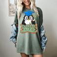Graduate Penguin Class Of 2025 Kids Graduation Women's Comfort Colors T-Shirt Berry