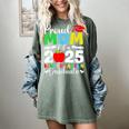 Graduation Proud Mom Of 2025 Kindergarten Graduate Women's Comfort Colors T-Shirt Berry