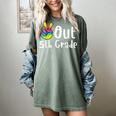 Peace Out 5th Grade Tie Dye Graduation Class Of 2026 Women's Comfort Colors T-Shirt Berry