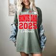 Proud Bonus Dad Of a Class Of 2025 Graduate Graduation Women's Comfort Colors T-Shirt Berry