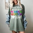Proud Mom Of A Kindergarten Grad Shirt Graduation Women's Comfort Colors T-Shirt Berry