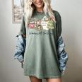 Reading All The Way Christmas Book Lover For Women And Teens Women's Comfort Colors T-Shirt Berry