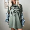 That Says Senior Vibes Graduation Diploma School Spirit Women's Comfort Colors T-Shirt Berry
