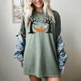 Skeleton Reading Book In Hammock Halloween Reader Women's Comfort Colors T-Shirt Berry