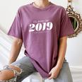 Cute Class Of 2019 Distressed Senior Graduation 2019 Women's Comfort Colors T-Shirt Moss