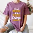 Proud Mom Of A 2021 College Graduate Senior Graduation Women's Comfort Colors T-Shirt Moss