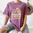 Proud Step Mom Of Kindergarten Graduate 2024 Graduation Step Women's Comfort Colors T-Shirt Moss