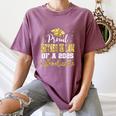 Super Proud Mother In Law Of 2025 Graduate Graduation Family Women's Comfort Colors T-Shirt Moss