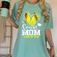 Proud Senior Mom Class Of 2026 Softball Graduation Heart Women's Comfort Colors T-Shirt Chalky Mint