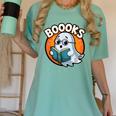 BOOOKS Cute Ghost Reading Books Halloween Women's Comfort Colors T-Shirt Violet