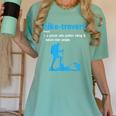 Hike-Trovert Hiking Humor Definition Introvert Women's Comfort Colors T-Shirt Violet