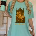 Medieval Cat Sarcastic Queen Lazy King Introvert Kitty Women's Comfort Colors T-Shirt Violet