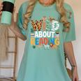 Wild About Reading Zoo Animals Books Reader Lover Women's Comfort Colors T-Shirt Violet