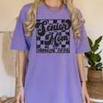 Women Senior Mom Class Of 2026 Retro Graduation Senior Mama Women's Comfort Colors T-Shirt Violet