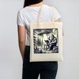 Bigfoot With Alien Reading A Book Bigfoot And UFO Canvas Tote Bag