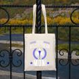 Proud Valedictorian Mom Graduation Grad Mom Class Of 2025 Canvas Tote Bag