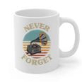 Retro Grammophone Never Forget Nostalgia Vintage Graphic Print Coffee Mug