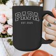 Promoted To Papa Est 2025 Dad To Be First Time Dad Graphic Print Coffee Mug