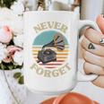 Retro Grammophone Never Forget Nostalgia Vintage Graphic Print Coffee Mug