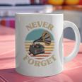 Retro Grammophone Never Forget Nostalgia Vintage Graphic Print Coffee Mug