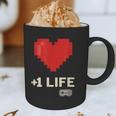 Retro Gamer 1 Life Pixel Heart – 8-Bit Gaming Nostalgia Graphic Print Coffee Mug