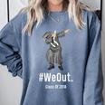 Graduation T-Shirt Dabbing Graduation We Out Class Of 2018 Comfort Colors Sweatshirt Blue Jean