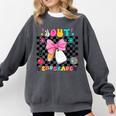 Peace Out 2nd Grade Graduation Last Day School Second Grade Comfort Colors Sweatshirt Pepper