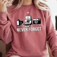 Never Forget Retro Camera Photography Nostalgia Comfort Colors Sweatshirt Orchid Never Forget Retro Camera Photography Nostalgia Comfort Colors Sweatshirt Orchid