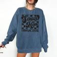 Women Senior Mom Class Of 2026 Retro Graduation Senior Mama Comfort Colors Sweatshirt Denim