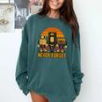 90s Nostalgia Never Forget Retro Comfort Colors Sweatshirt Chalky Mint