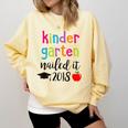 Kindergarten Nailed It 2018 Class Graduation T-Shirt Comfort Colors Sweatshirt Butter