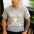 Cool Electrician For Men Dad Professional Electrician Men's Casual T-Shirt Sport Grey Cool Electrician For Men Dad Professional Electrician Men's Casual T-Shirt Sport Grey
