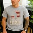 Im A Dad Grandpa And A Veteran Nothing Scares Me Veteran Men's Casual T-Shirt Sport Grey